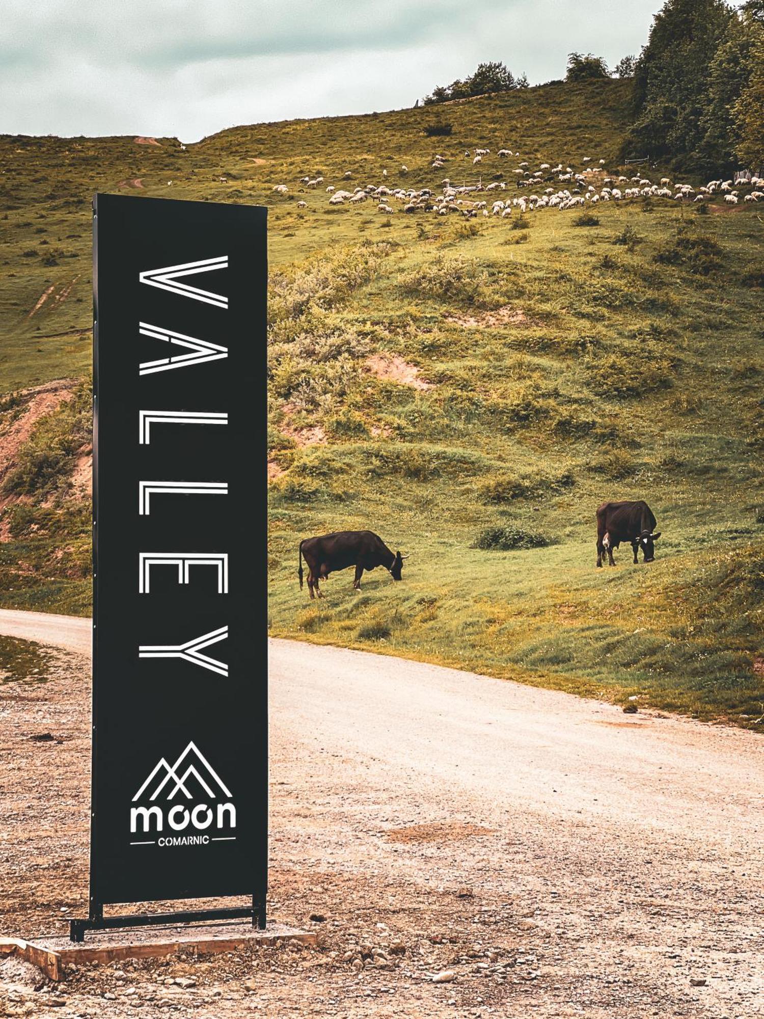 Moon Valley คอมาร์นิค ภายนอก รูปภาพ